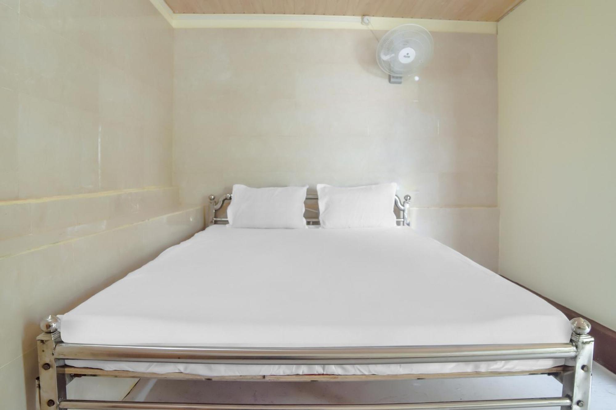 OYO 77896 Darshini Homes Guwahati Esterno foto