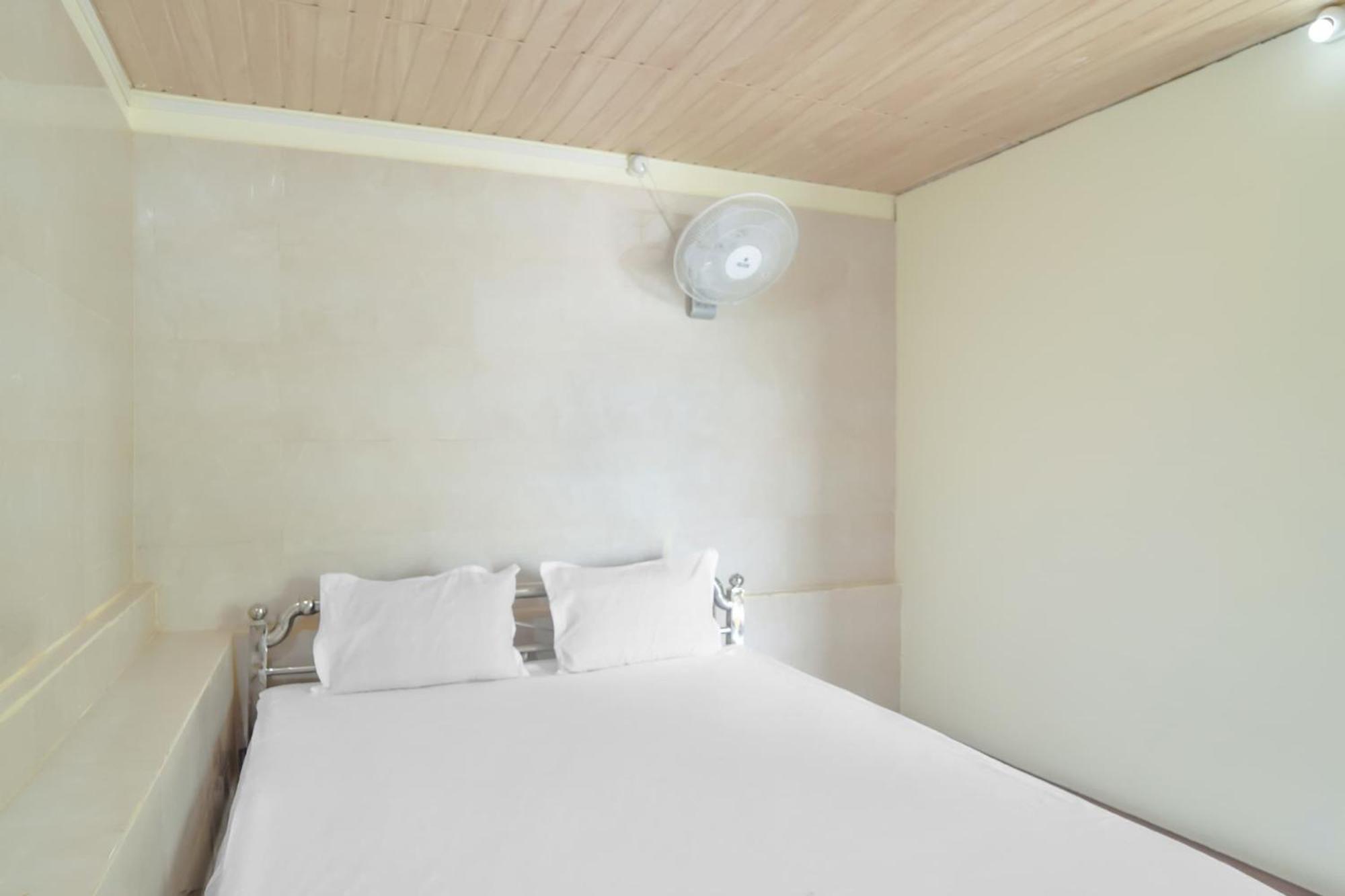 OYO 77896 Darshini Homes Guwahati Esterno foto