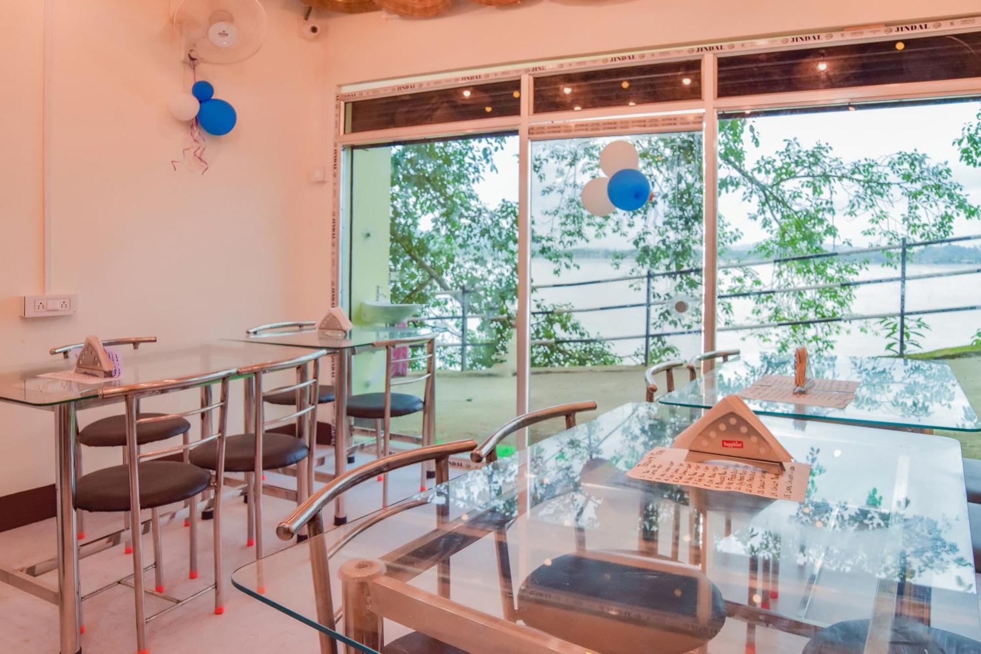 OYO 77896 Darshini Homes Guwahati Esterno foto